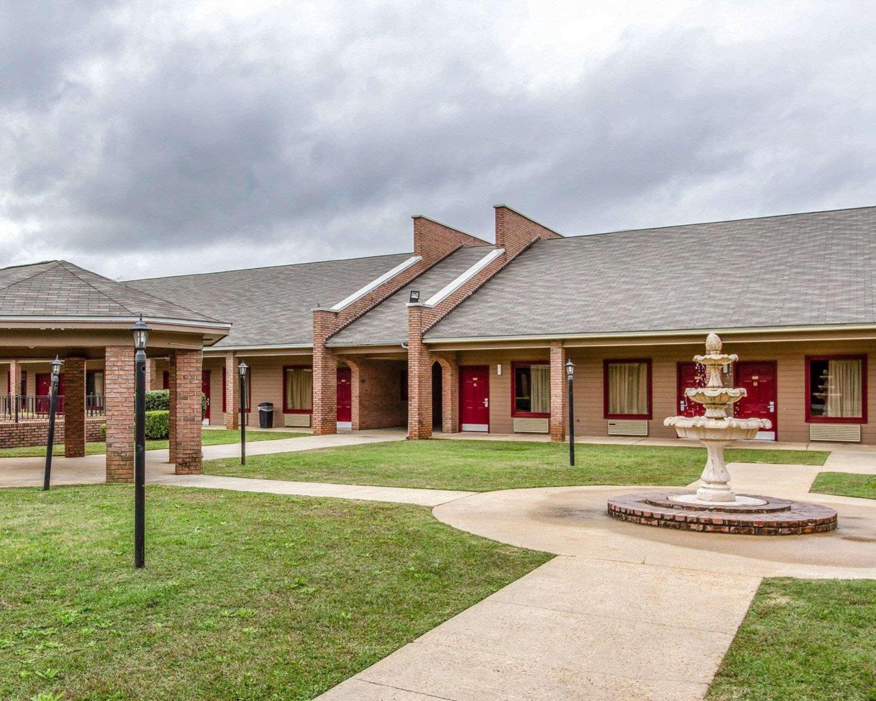 Econo Lodge Inn&Suites Enterprise Exterior foto